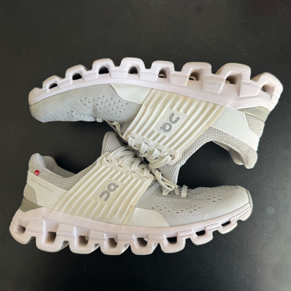 On Running Women's Cloudswift Athletic Shoes